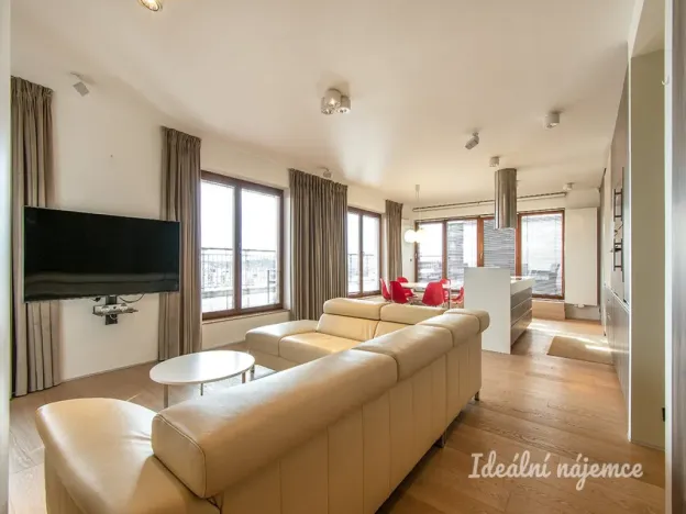 Pronájem bytu 3+kk, Praha - Hrdlořezy, Nad Smetankou, 126 m2