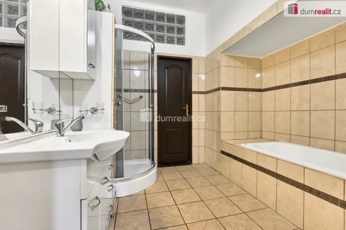 Prodej ubytování, Chlum u Třeboně, Chelčického, 286 m2