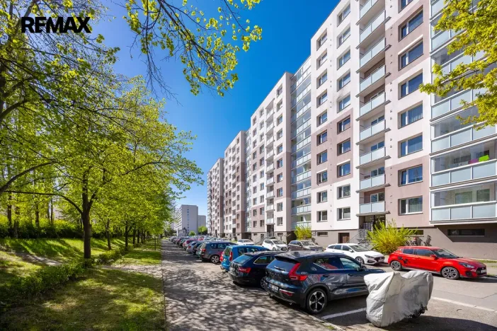 Pronájem bytu 2+kk, Hradec Králové - Nový Hradec Králové, třída Edvarda Beneše, 47 m2