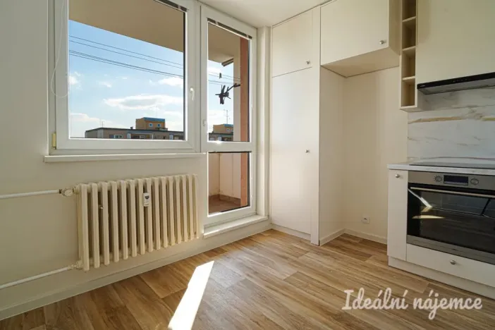 Pronájem bytu 1+1, Šlapanice, Brněnská, 32 m2