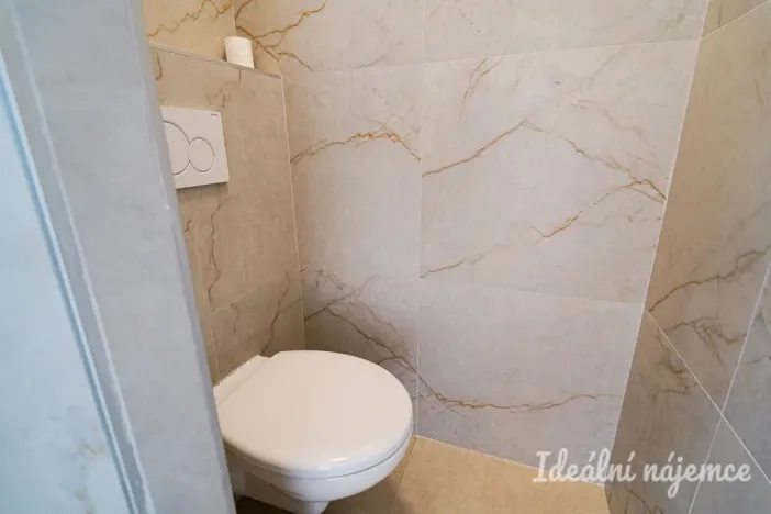 Pronájem bytu 1+1, Šlapanice, Brněnská, 32 m2