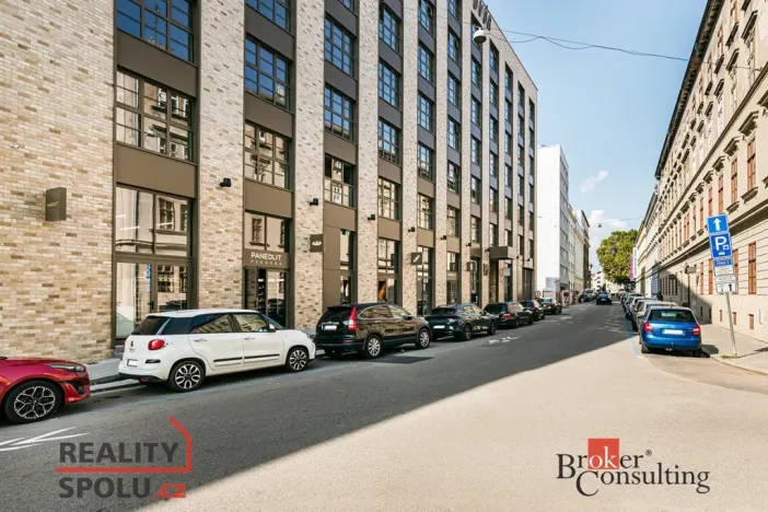 Pronájem bytu 1+kk, Brno - Zábrdovice, Bratislavská, 24 m2