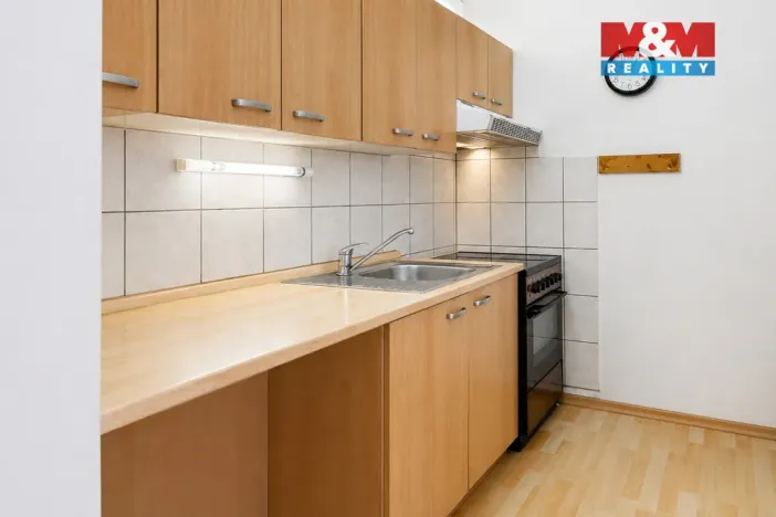 Prodej bytu 1+kk, Karlovy Vary - Rybáře, Konečná, 24 m2