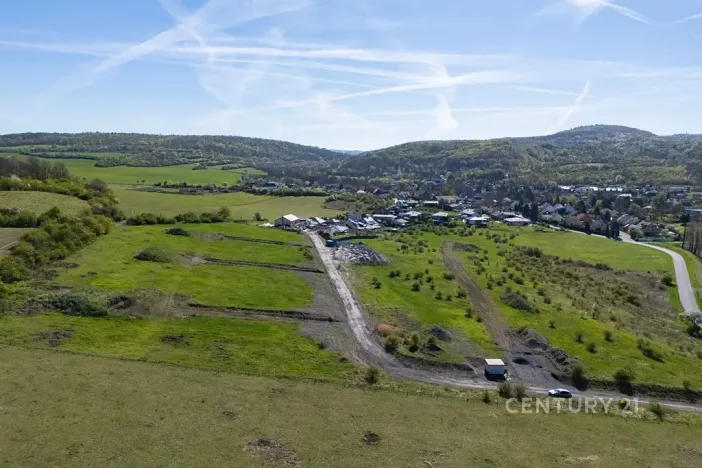 Prodej pozemku pro bydlení, Lužice, 1305 m2