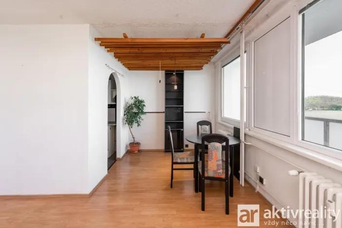 Prodej bytu 3+kk, Praha - Petrovice, Kurčatovova, 70 m2