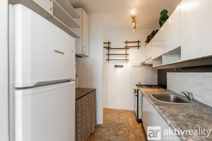 Prodej bytu 3+kk, Praha - Petrovice, Kurčatovova, 70 m2