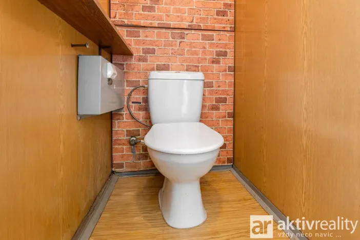 Prodej bytu 3+kk, Praha - Petrovice, Kurčatovova, 70 m2