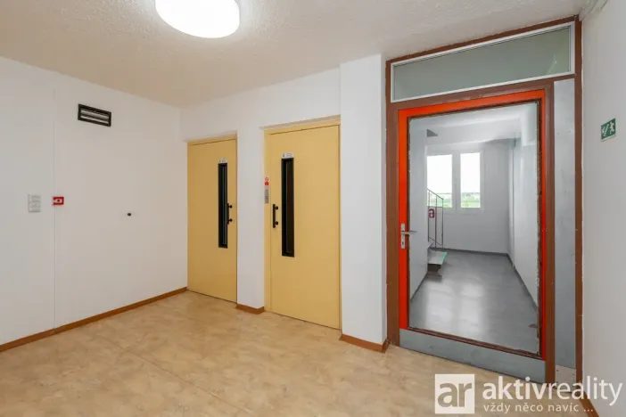Prodej bytu 3+kk, Praha - Petrovice, Kurčatovova, 70 m2