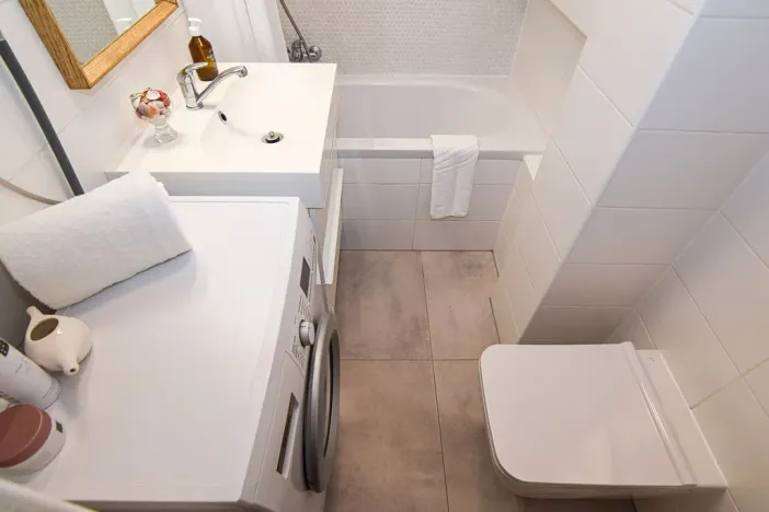 Pronájem bytu 1+kk, Praha - Vinohrady, Šrobárova, 28 m2