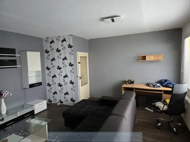 Pronájem pokoje, Brno, Svážná, 15 m2
