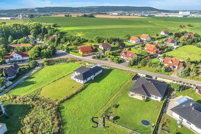 Prodej pozemku pro bydlení, Plazy, 1355 m2