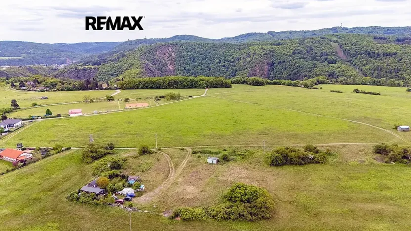 Prodej pozemku, Štěchovice, 3265 m2