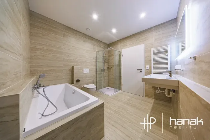 Pronájem rodinného domu, Hnojice, 97 m2