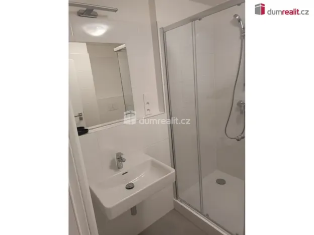 Pronájem bytu 1+kk, Praha - Libeň, Nad Kolčavkou, 30 m2