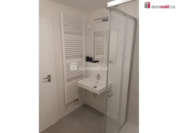 Pronájem bytu 1+kk, Praha - Libeň, Nad Kolčavkou, 30 m2