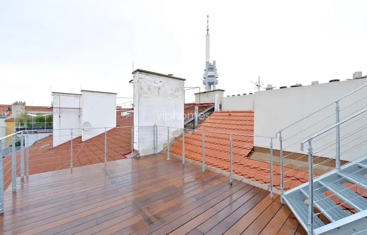 Pronájem bytu 2+kk, Praha - Vinohrady, náměstí Jiřího z Poděbrad, 160 m2