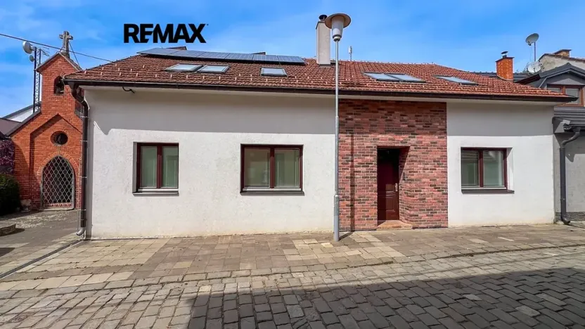 Prodej rodinného domu, Brno, Slatinka, 220 m2