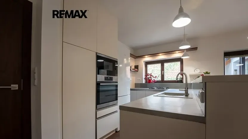 Prodej rodinného domu, Brno, Slatinka, 220 m2