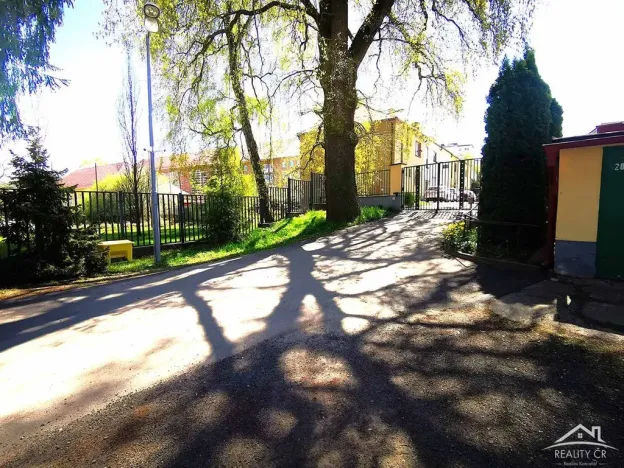 Pronájem garáže, Jihlava, Sukova, 19 m2