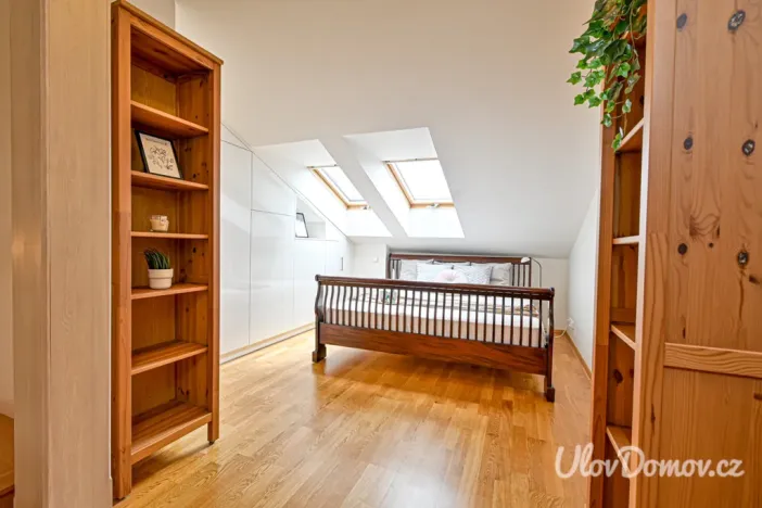 Prodej bytu 3+kk, Praha - Nusle, Táborská, 93 m2