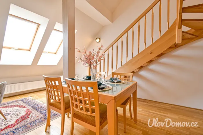 Prodej bytu 3+kk, Praha - Nusle, Táborská, 93 m2