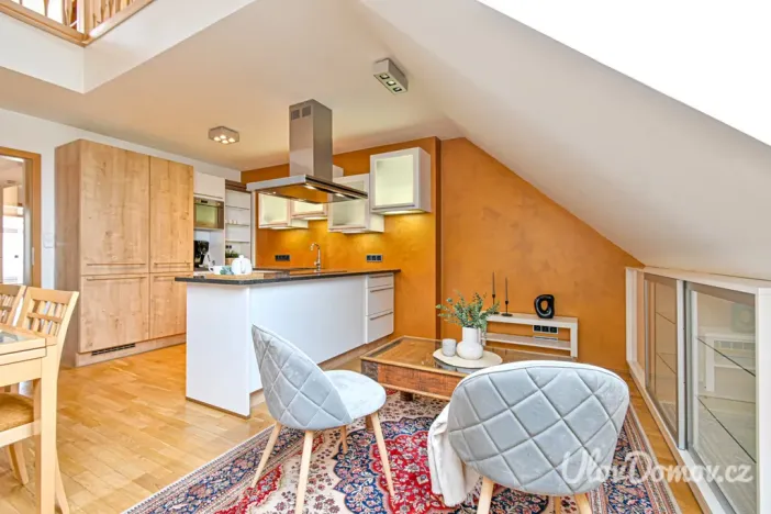 Prodej bytu 3+kk, Praha - Nusle, Táborská, 93 m2