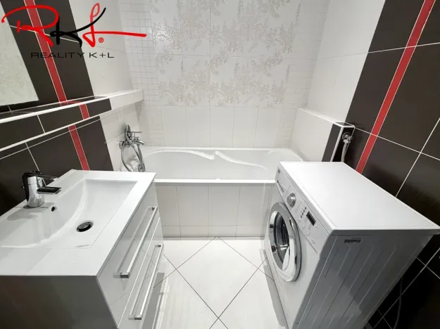 Prodej bytu 3+kk, Praha, U jezera, 73 m2