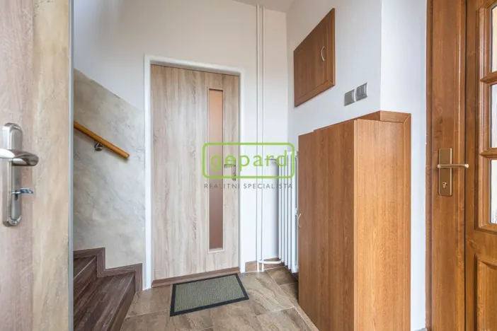 Pronájem bytu 4+1, Praha - Dolní Chabry, Osecká, 110 m2