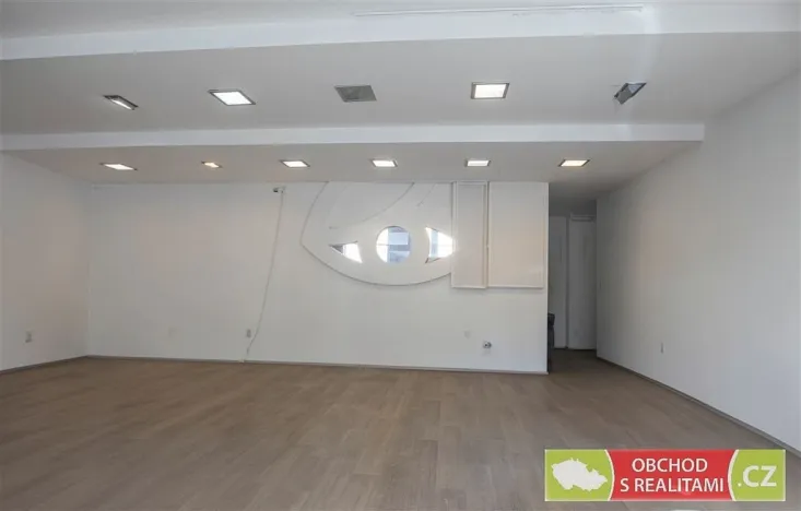 Pronájem obchodního prostoru, Říčany, 17. listopadu, 61 m2