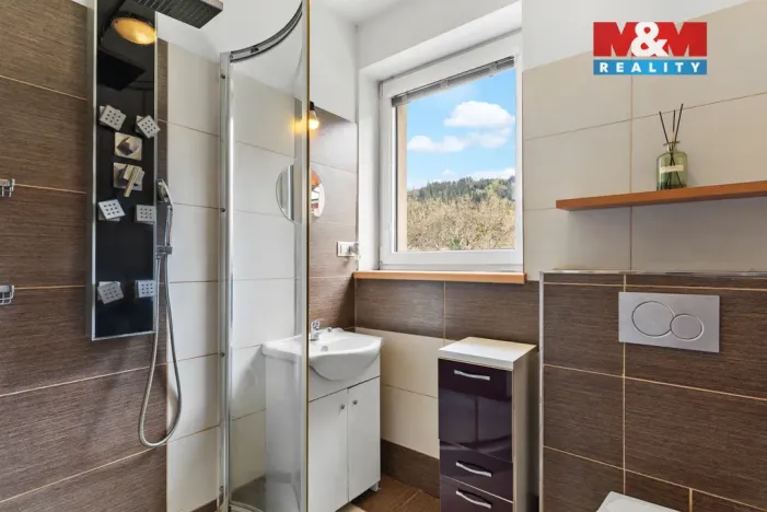 Prodej rodinného domu, Tanvald, Pod Skálou, 90 m2