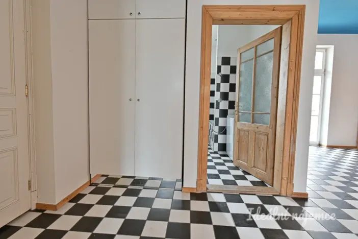 Pronájem bytu 2+1, Brno, Úvoz, 75 m2