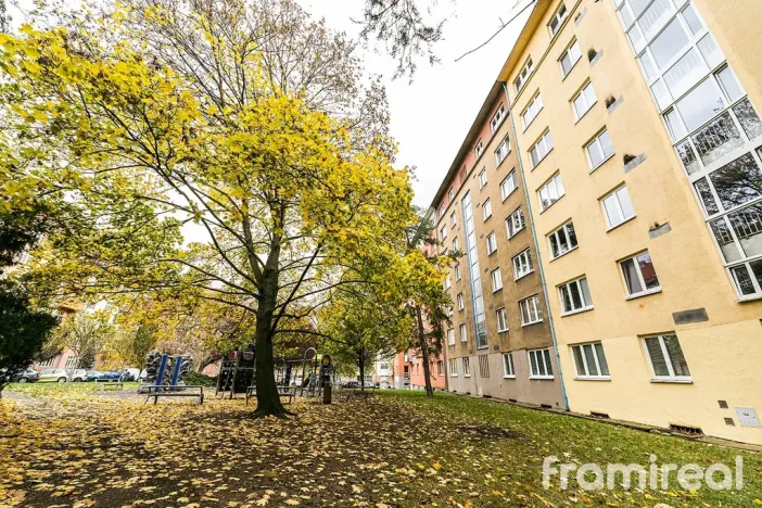 Pronájem bytu 2+1, Brno, Jana Uhra, 55 m2