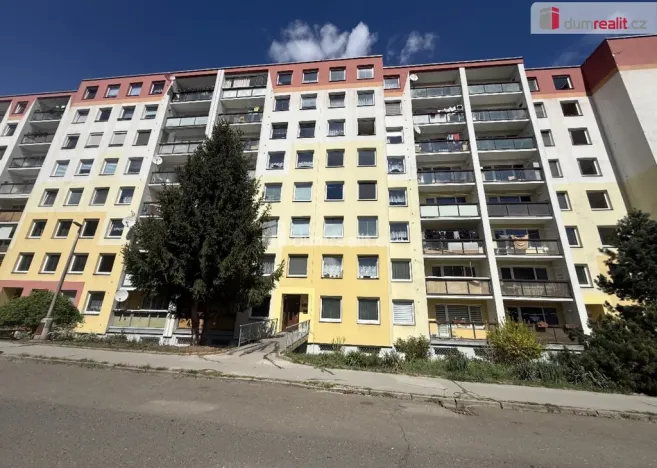 Pronájem bytu 1+kk, Ústí nad Labem - Všebořice, Spartakiádní, 32 m2