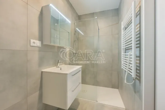 Pronájem bytu 1+kk, Buštěhrad, Žižkova, 27 m2