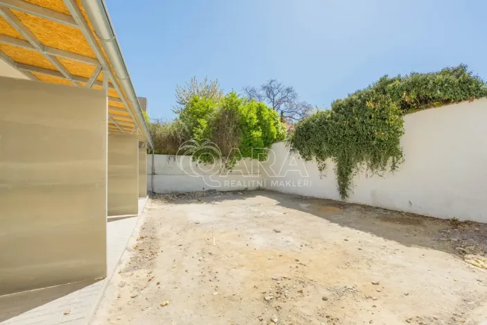 Pronájem bytu 1+kk, Buštěhrad, Žižkova, 27 m2