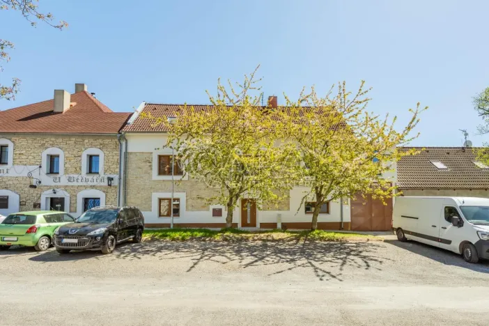 Pronájem bytu 1+kk, Buštěhrad, Žižkova, 27 m2