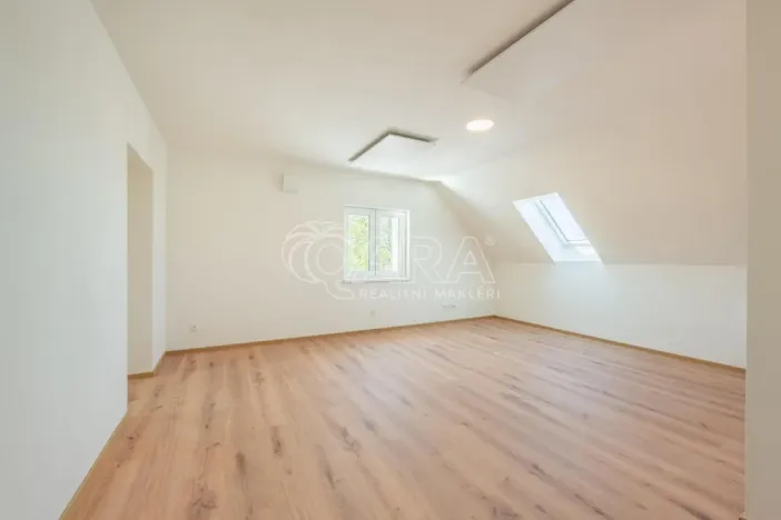Pronájem bytu 1+kk, Buštěhrad, Žižkova, 30 m2