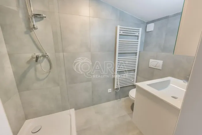 Pronájem bytu 1+kk, Buštěhrad, Žižkova, 30 m2
