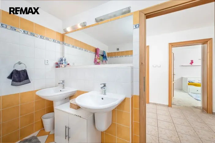 Prodej rodinného domu, Litvínovice, 180 m2