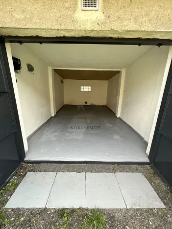 Pronájem garáže, Ostrava, Provozní, 24 m2