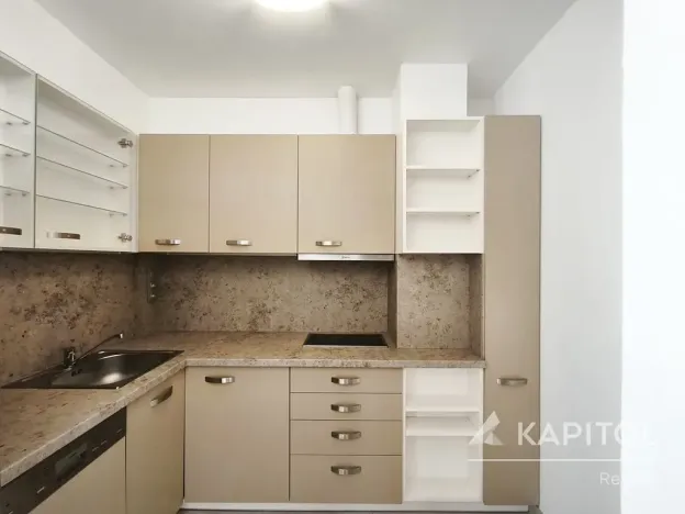 Pronájem bytu 1+1, Praha - Michle, Nuselská, 40 m2