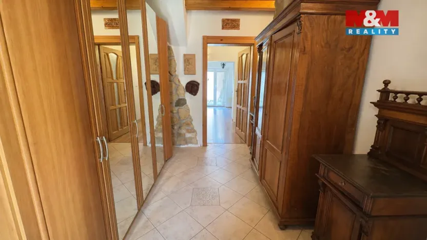 Prodej rodinného domu, Hranice - Hranice IV-Drahotuše, Hranická, 347 m2