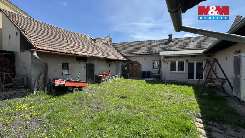 Prodej rodinného domu, Hranice - Hranice IV-Drahotuše, Hranická, 347 m2