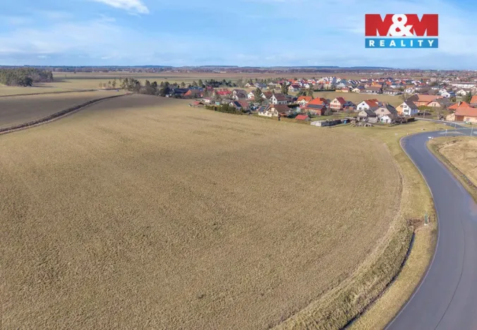 Prodej komerčního pozemku, Opatovice nad Labem, 8413 m2