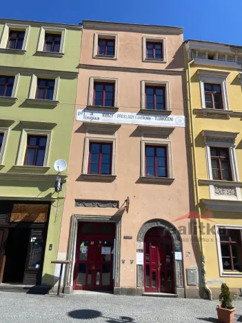 Pronájem obchodního prostoru, Opava - Město, Dolní náměstí, 180 m2