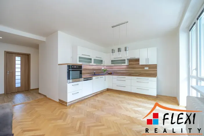 Pronájem bytu 2+kk, Ostrava - Hrabůvka, Krestova, 54 m2