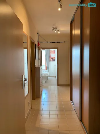 Pronájem bytu 2+kk, Beroun - Beroun-Město, Nad Paloučkem, 58 m2