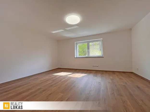 Pronájem bytu 3+1, Ostrava, Karla Svobody, 87 m2