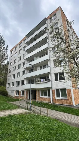 Prodej bytu 2+1, Zlín, U Trojáku, 62 m2