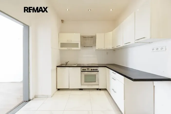 Prodej bytu 3+1, Čáslav, Husova, 63 m2